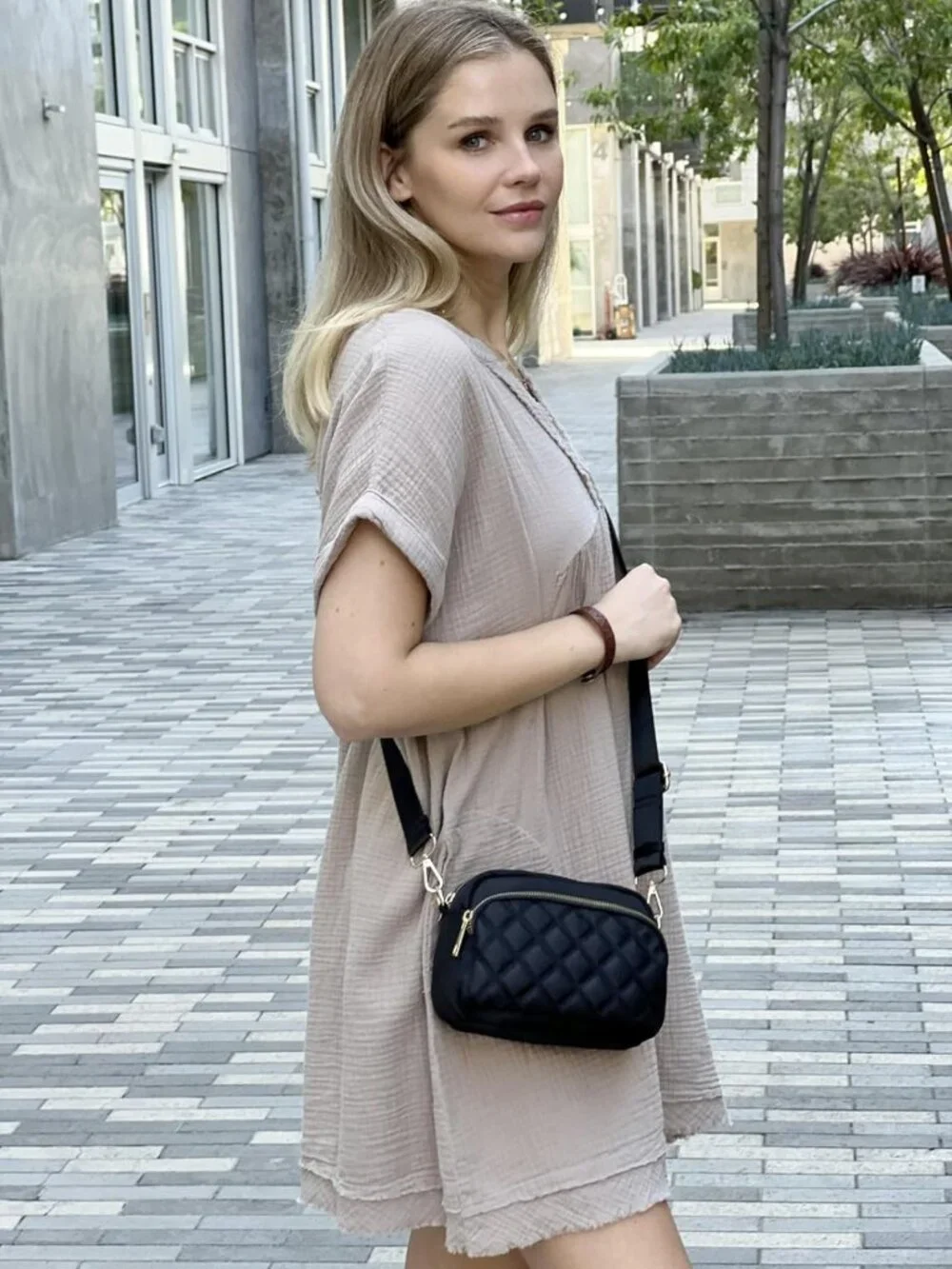 Stylish Quilted Nylon Crossbody Bag with Wide Adjustable Strap - Perfect for